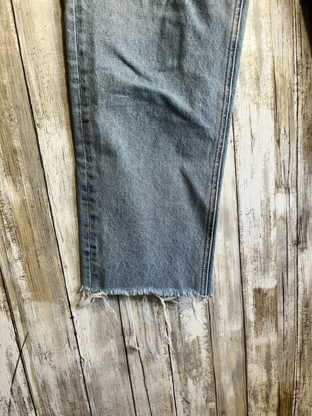 GRLFRND Helena Super High Rise Straight Jeans Gonna Love Me Wash Raw Hem 27 - Picture 4 of 8